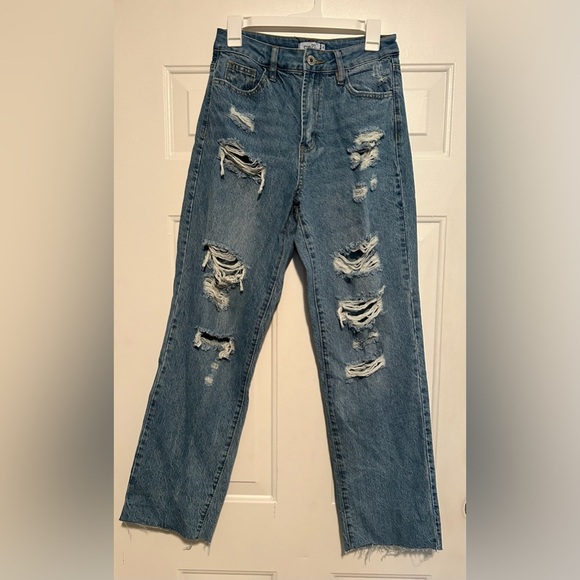 Rue 21 High Rise Straight Legged Distressed. Super cute! - Picture 1 of 7